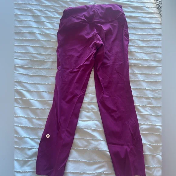 Lululemon High Rise Base Pace Leggings 23” - Picture 3 of 4